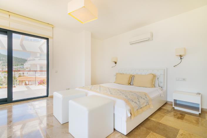 Image No.8-Villa de 5 chambres à vendre à Kalkan