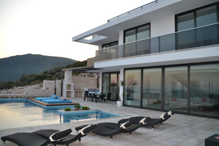 Image No.2-Villa de 4 chambres à vendre à Kalkan