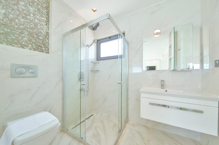 Image No.15-5 Bed Villa / Detached for sale