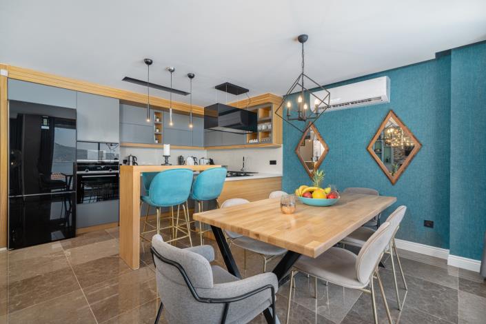 Image No.12-4 Bed Villa / Detached for sale