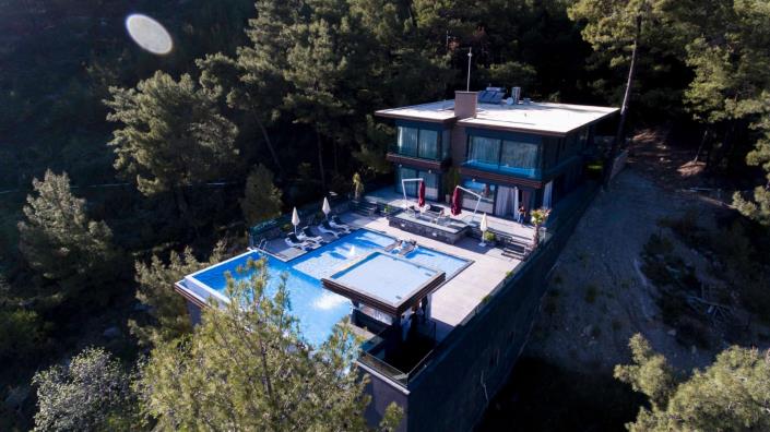 Image No.2-3 Bed Villa / Detached for sale