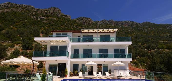 Image No.26-11 Bed Villa for sale