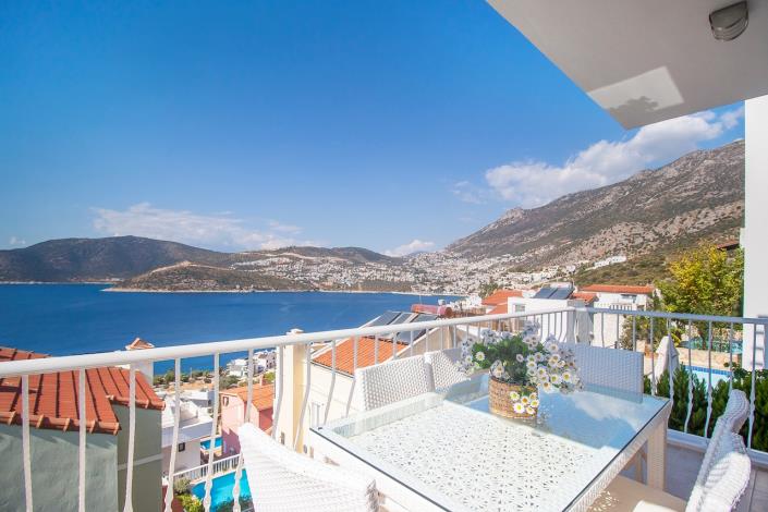 Image No.3-4 Bed Villa / Detached for sale