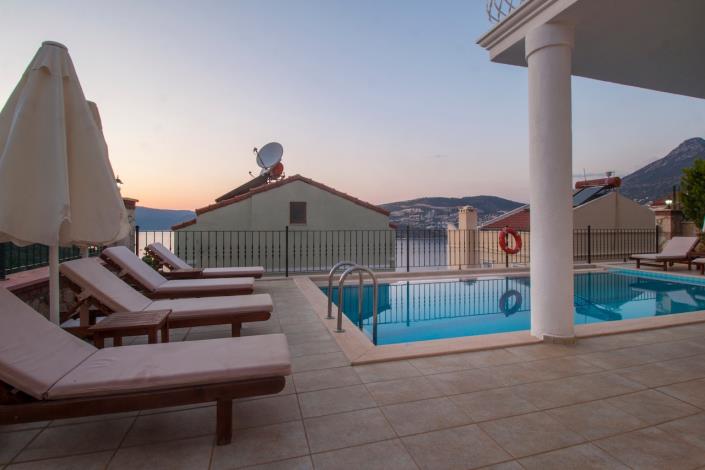 Image No.26-4 Bed Villa / Detached for sale