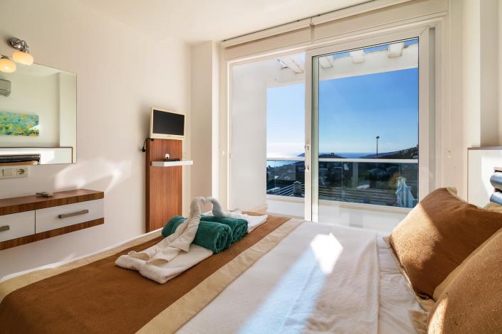 Image No.7-4 Bed Villa for sale