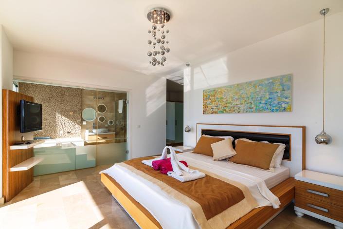 Image No.17-4 Bed Villa for sale