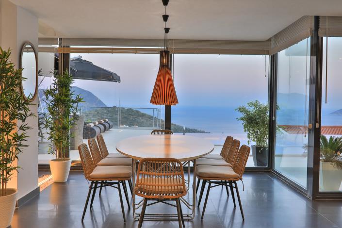 Image No.47-4 Bed Villa / Detached for sale