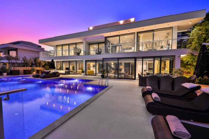 Image No.51-4 Bed Villa / Detached for sale