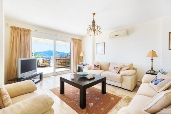 Image No.6-Villa / Détaché de 4 chambres à vendre à Kalkan