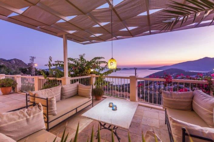 Image No.5-Villa / Détaché de 4 chambres à vendre à Kalkan