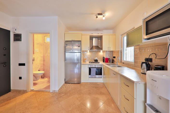 Image No.11-2 Bed Apartment for sale