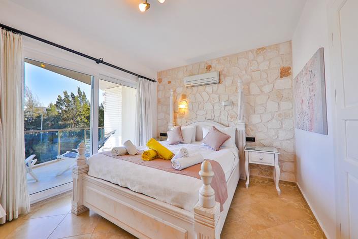 Image No.15-2 Bed Apartment for sale