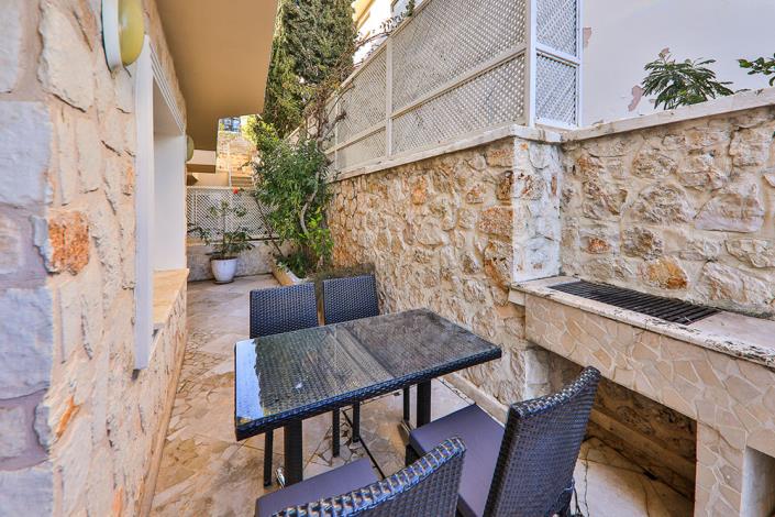 Image No.26-2 Bed Apartment for sale