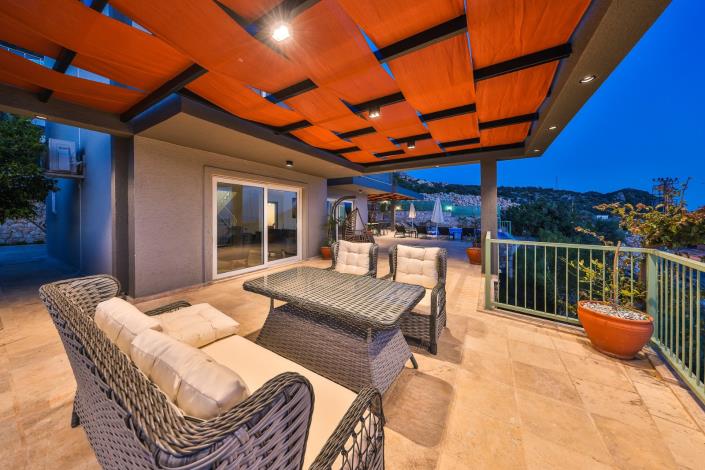 Image No.3-4 Bed Villa / Detached for sale