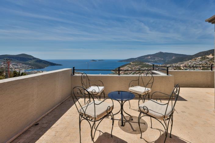 Image No.32-4 Bed Villa / Detached for sale