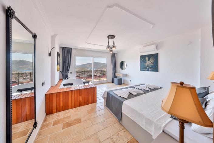 Image No.50-4 Bed Villa / Detached for sale