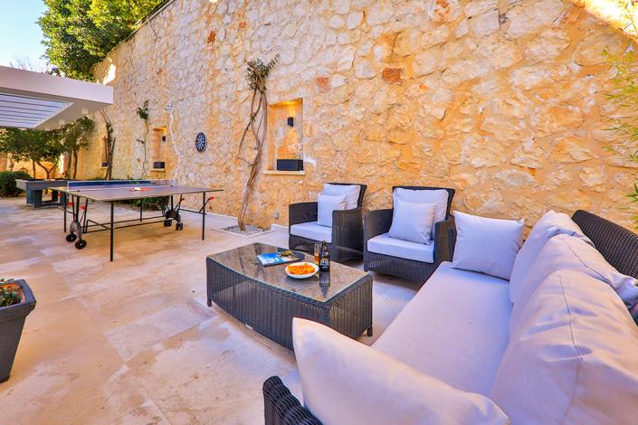 Image No.35-6 Bed Villa / Detached for sale