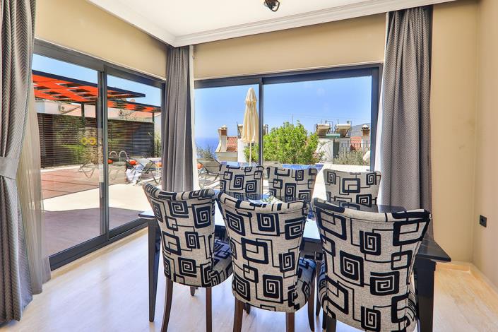 Image No.26-3 Bed Villa / Detached for sale