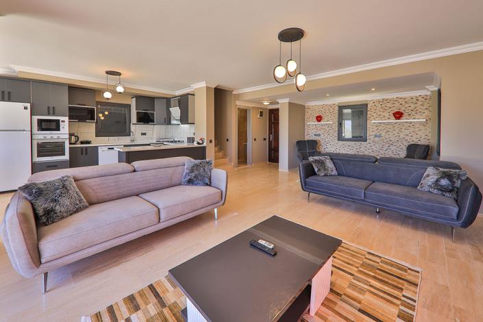 Image No.55-3 Bed Villa / Detached for sale