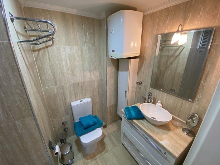 Image No.20-2 Bed Apartment for sale