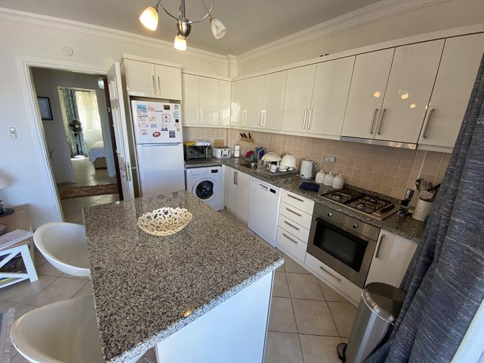 Image No.28-2 Bed Apartment for sale