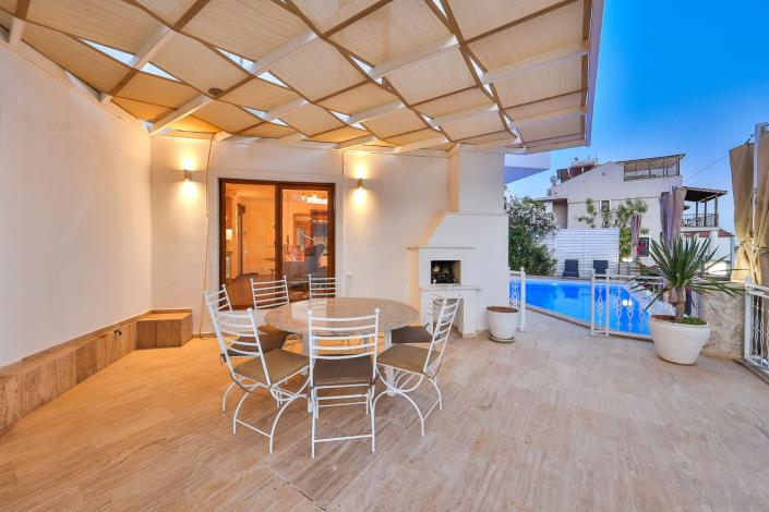 Image No.6-4 Bed Villa / Detached for sale