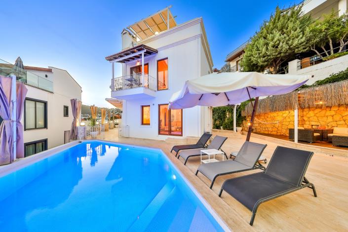 Image No.4-4 Bed Villa / Detached for sale