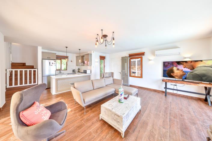 Image No.44-4 Bed Villa / Detached for sale