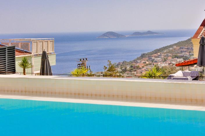 Image No.23-4 Bed Villa / Detached for sale