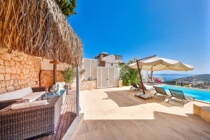 Image No.24-4 Bed Villa / Detached for sale