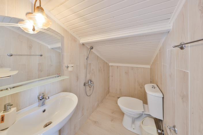 Image No.48-4 Bed Villa / Detached for sale