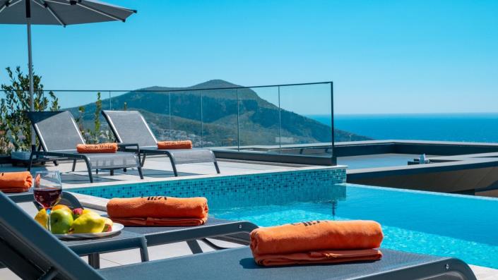 Image No.11-3 Bed Villa / Detached for sale