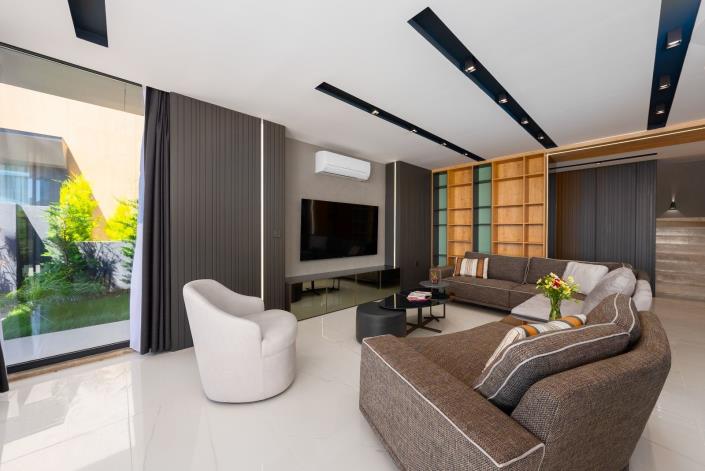 Image No.34-3 Bed Villa / Detached for sale