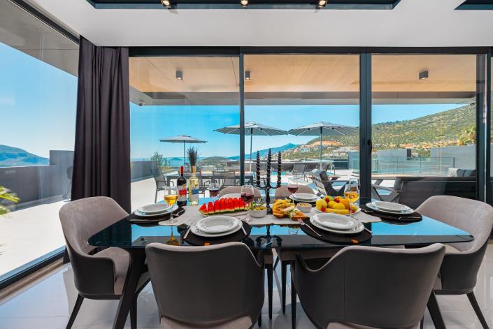 Image No.38-3 Bed Villa / Detached for sale