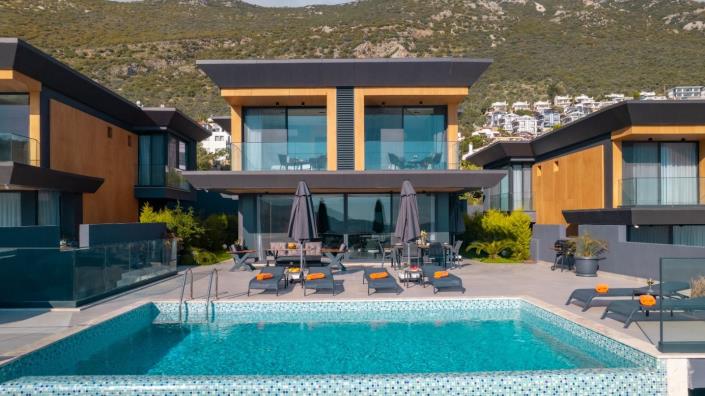 Image No.2-3 Bed Villa / Detached for sale