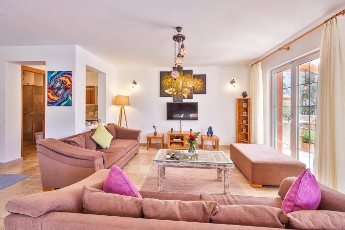 Image No.28-3 Bed Villa / Detached for sale
