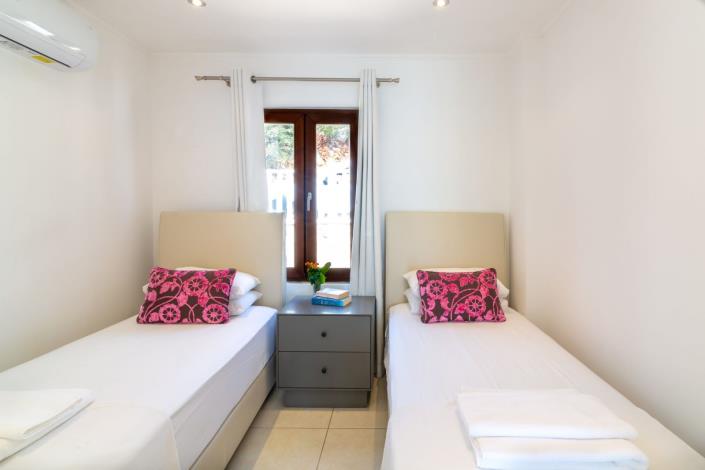 Image No.11-6 Bed Villa for sale