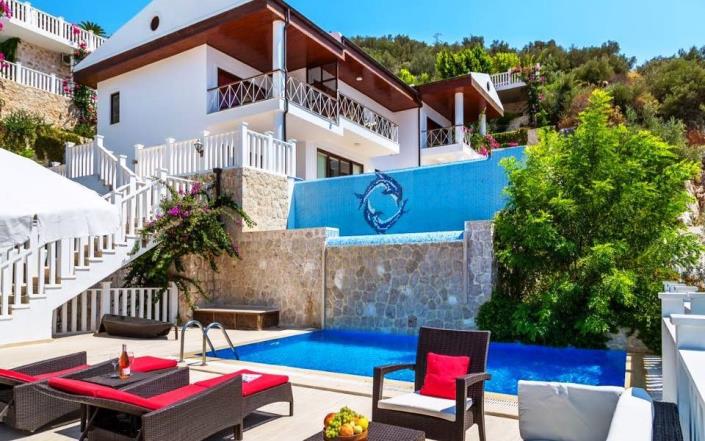 Image No.3-4 Bed Villa for sale