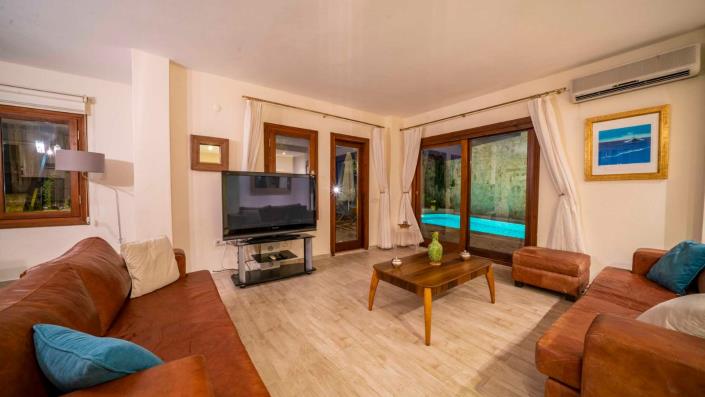 Image No.15-4 Bed Villa for sale