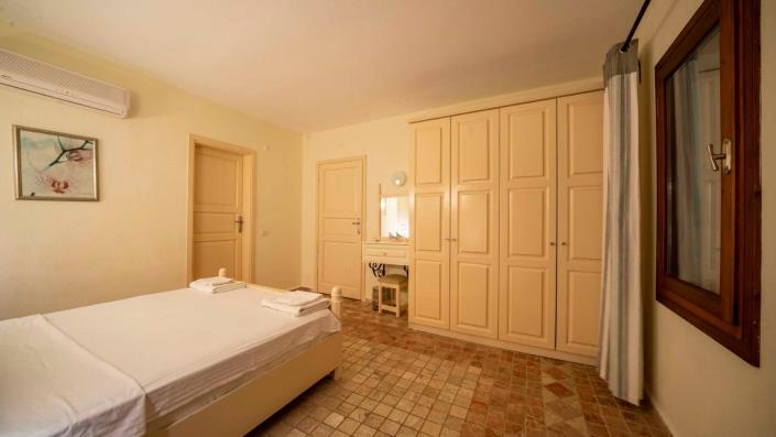 Image No.19-4 Bed Villa for sale