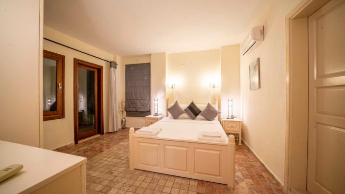 Image No.21-4 Bed Villa for sale