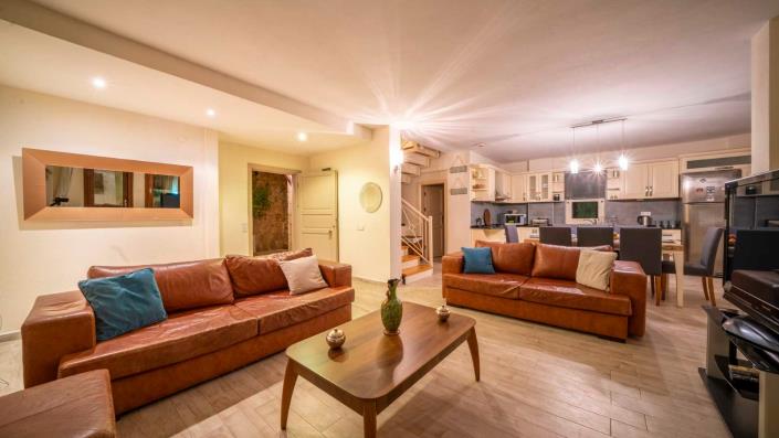 Image No.14-4 Bed Villa for sale