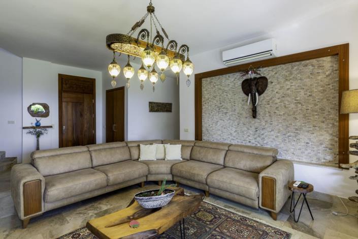 Image No.19-4 Bed Villa / Detached for sale