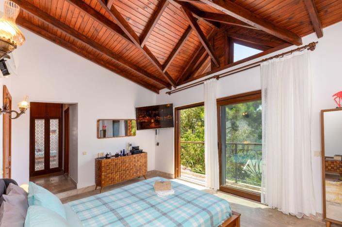 Image No.34-4 Bed Villa / Detached for sale