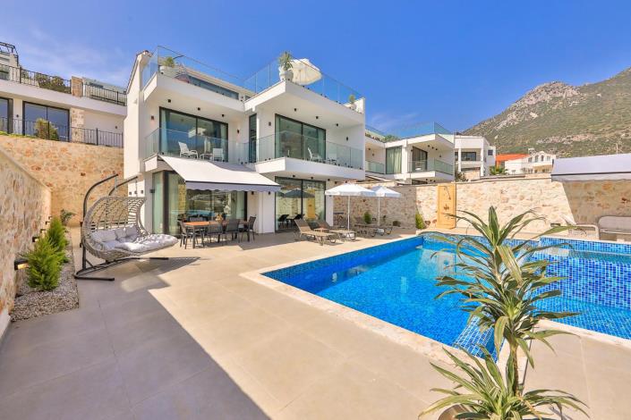 Image No.17-3 Bed Villa for sale