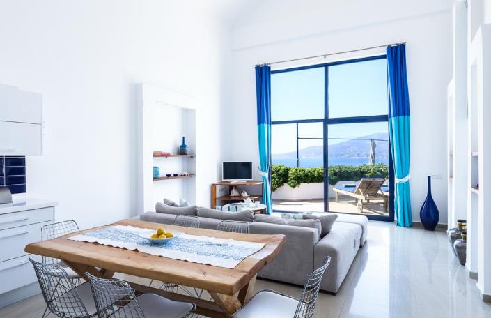 Image No.17-2 Bed Villa / Detached for sale