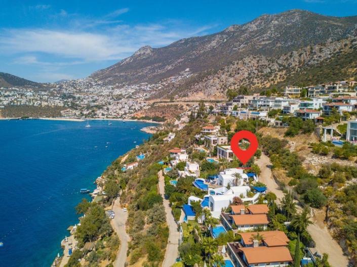 Image No.5-2 Bed Villa / Detached for sale