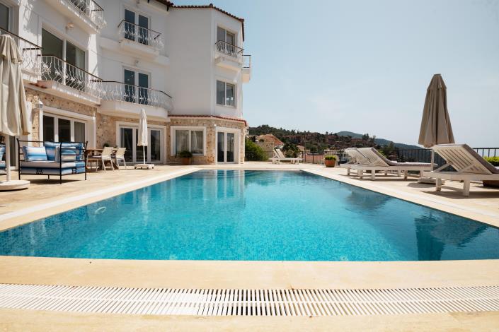 Image No.2-4 Bed Villa for sale