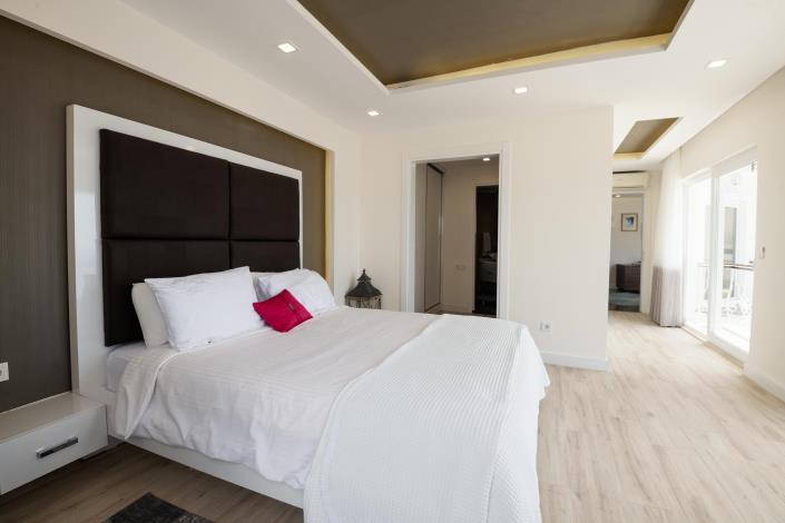 Image No.14-4 Bed Villa for sale