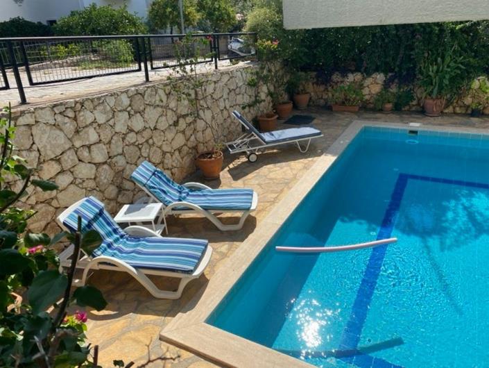 Image No.8-2 Bed Apartment for sale